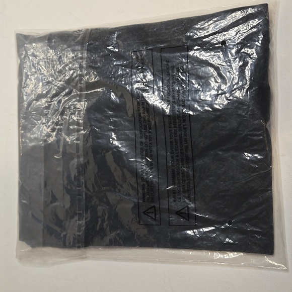 NWT, Snap on Tools Long Sleeve 1/4 Zip Lightweight Shirt, Black, Size Large - Picture 3 of 3